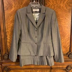 NWT Tahari Grey Blazer and Skirt